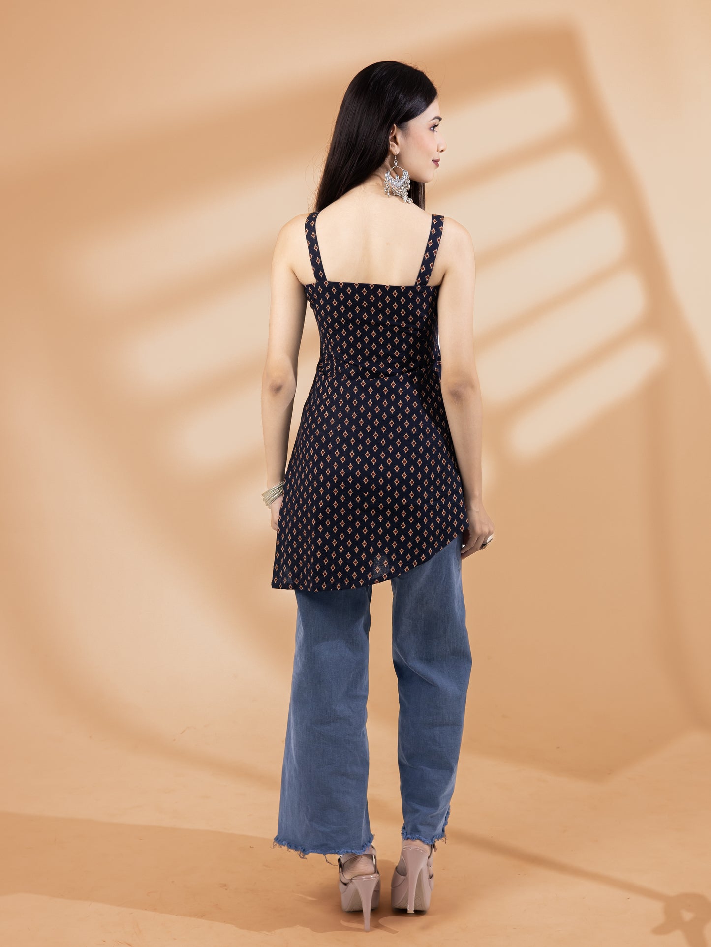 Kairavi Navy Blue Buti Strap Short Kurti