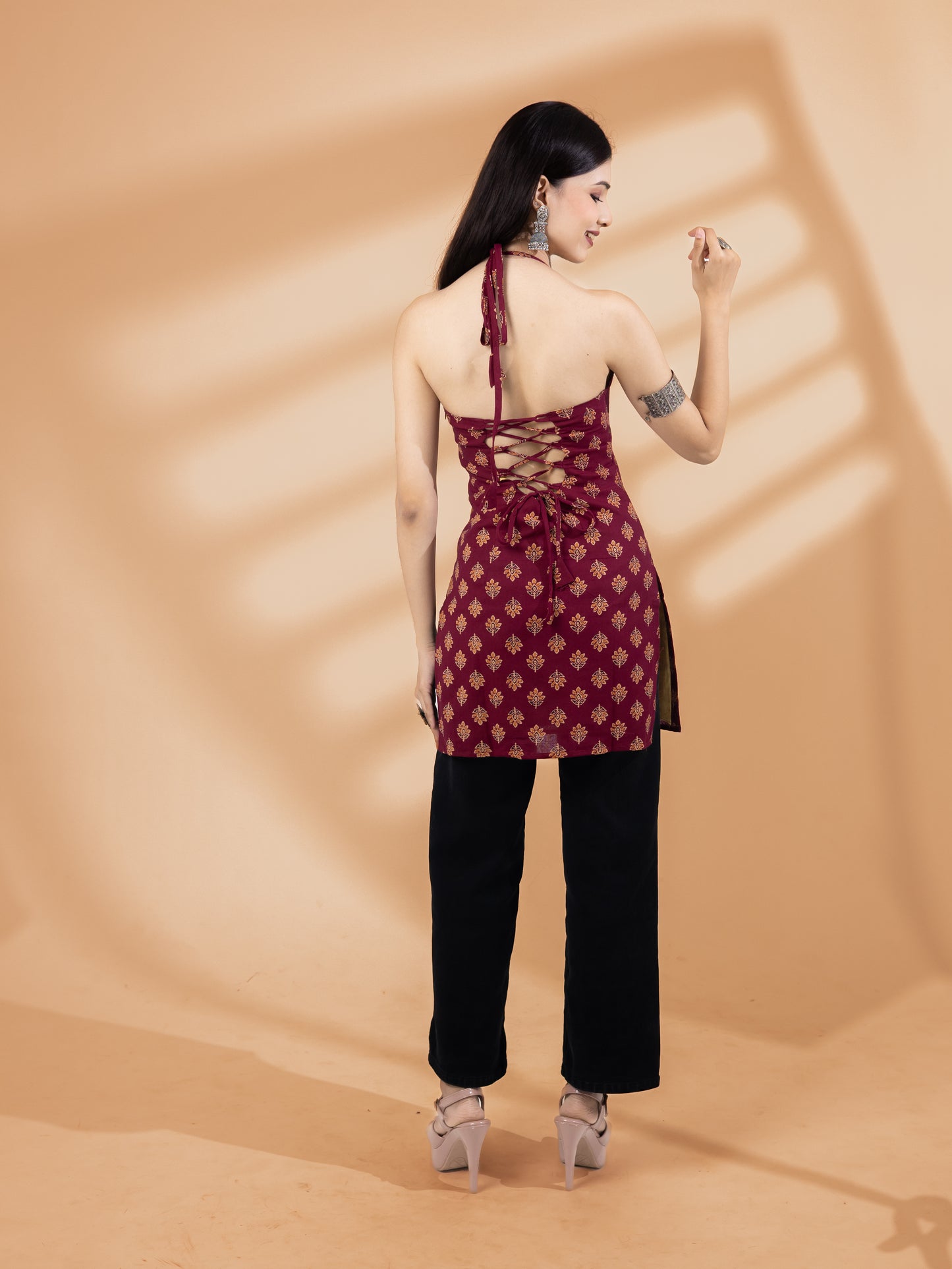 Vyanika Maroon Buti Print Kurti
